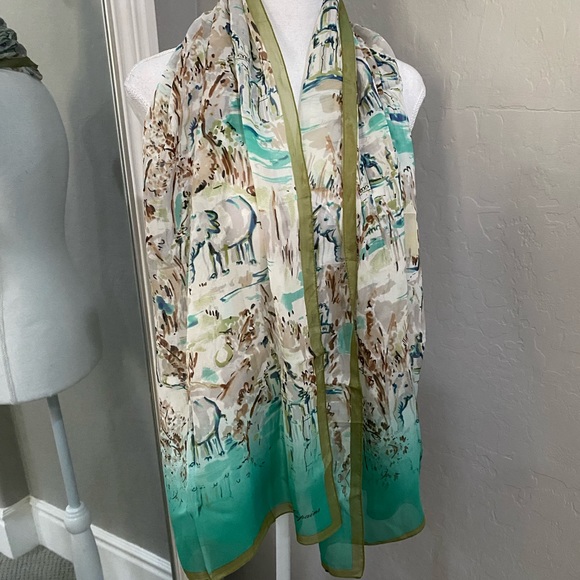 Les Copains Silk Scarf Wrap Elephant Print - Picture 1 of 3